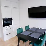 Brokes Aparthotel Lanškroun
