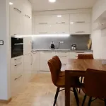 Aparthotel Brokes Lanškroun