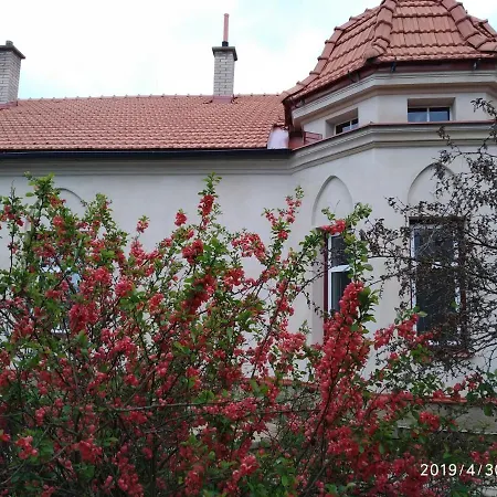 Brokes 3* Lanškroun